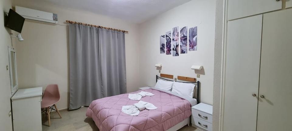 Aparthotel Ionian Mare Agios Ioannis Peristerion Exterior foto