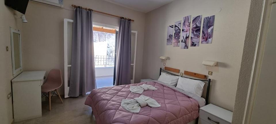 Aparthotel Ionian Mare Agios Ioannis Peristerion Exterior foto